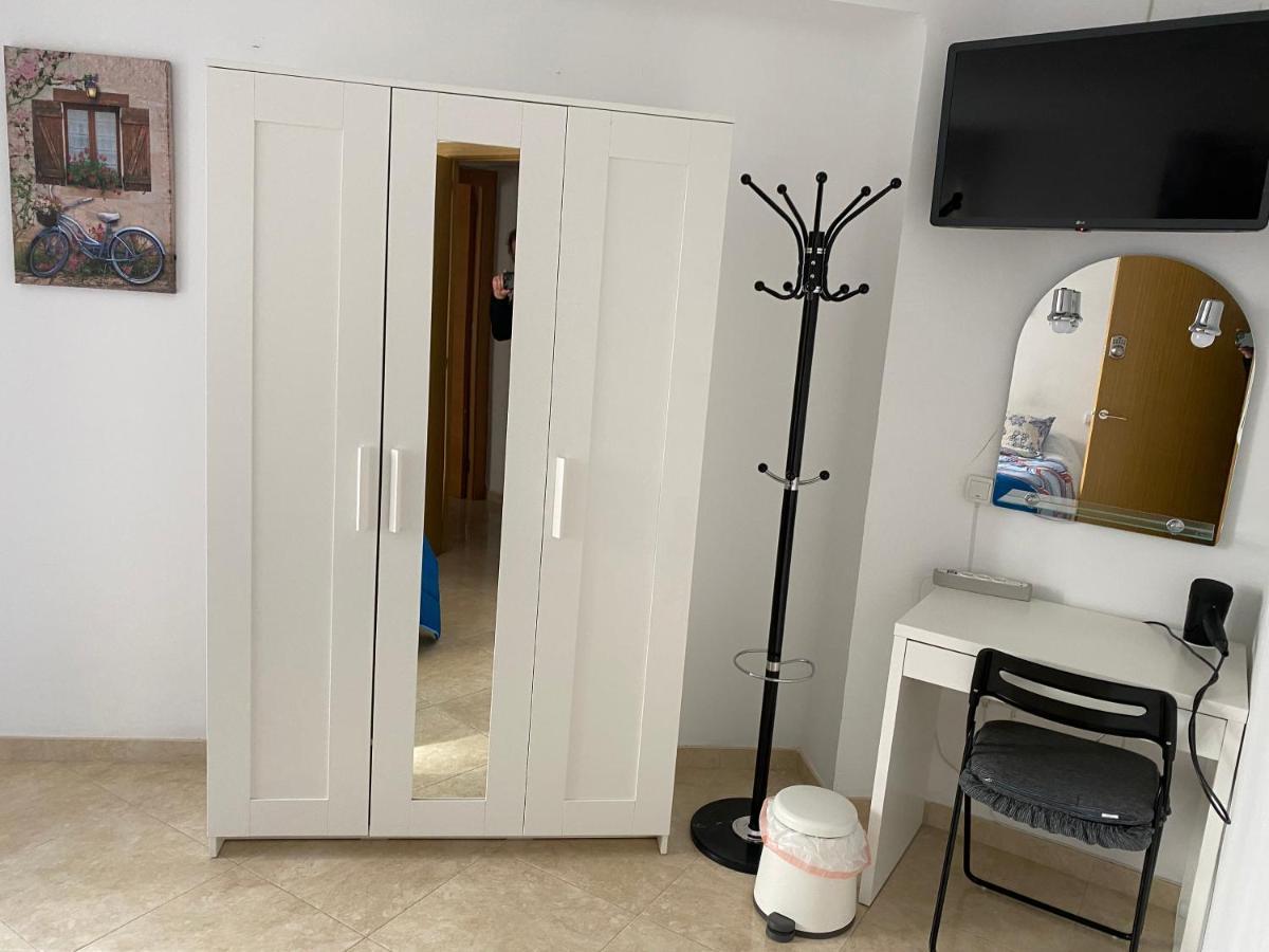 Malaga Centro Habitaciones Privada En Apartamento Compartidos מראה חיצוני תמונה