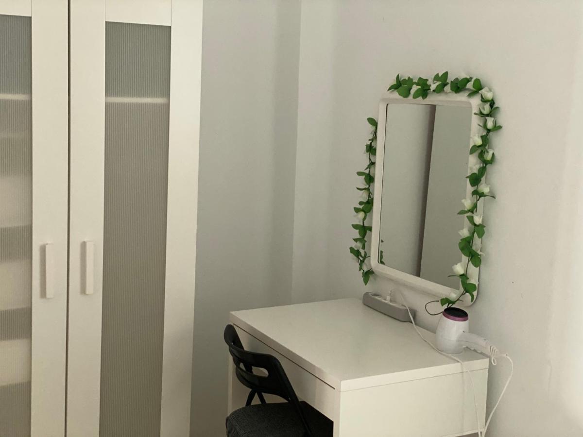 Malaga Centro Habitaciones Privada En Apartamento Compartidos מראה חיצוני תמונה